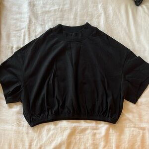 Alo Kick It Crop Tee